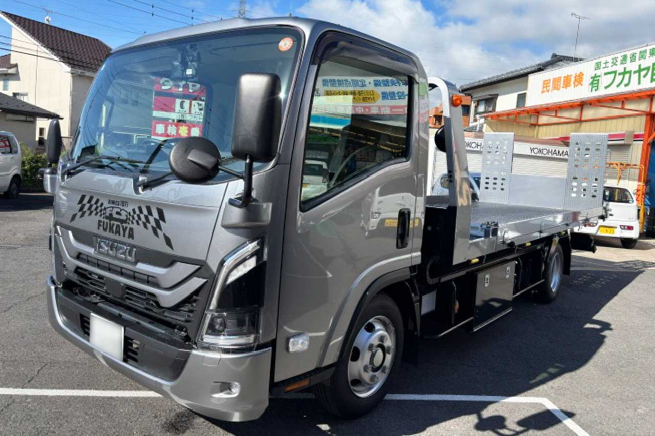 ロードサービス用の積載車